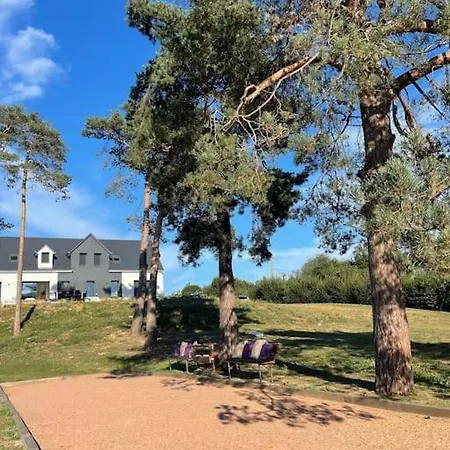 Villa Avec Piscine, Vue Mer Et Campagne. Vila *