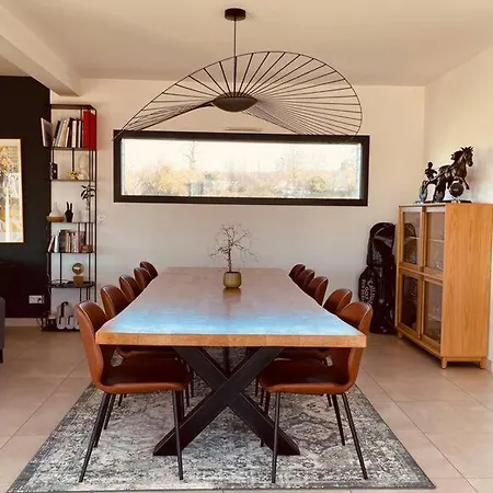 Vila Villa Avec Piscine, Vue Mer Et Campagne. *